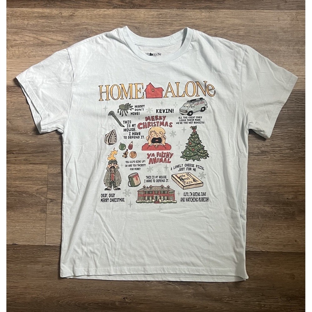 Y2K, vintage Home Alone Merry Christmas White Graphic T-Shirt Short Sleeve